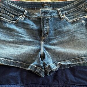Silver Jeans Blue Jean Shorts Distressed Casual